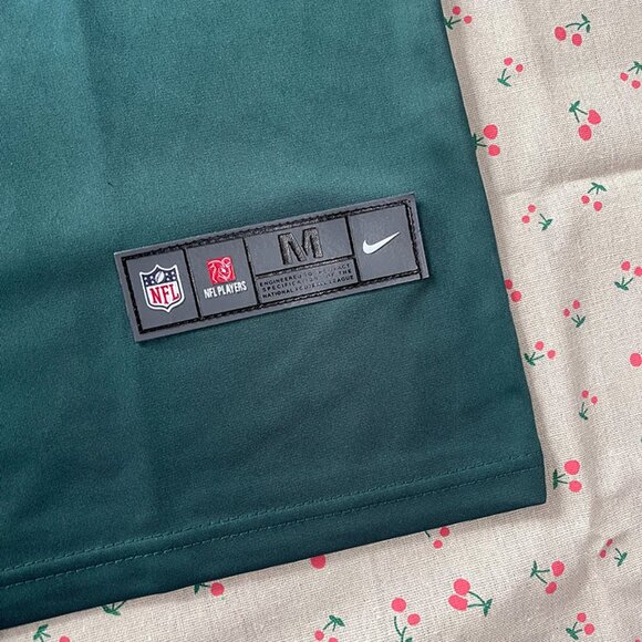 NFL Saquon Barkley #26 Green Philadelphia Eagles Jersey - Picture 3 of 7